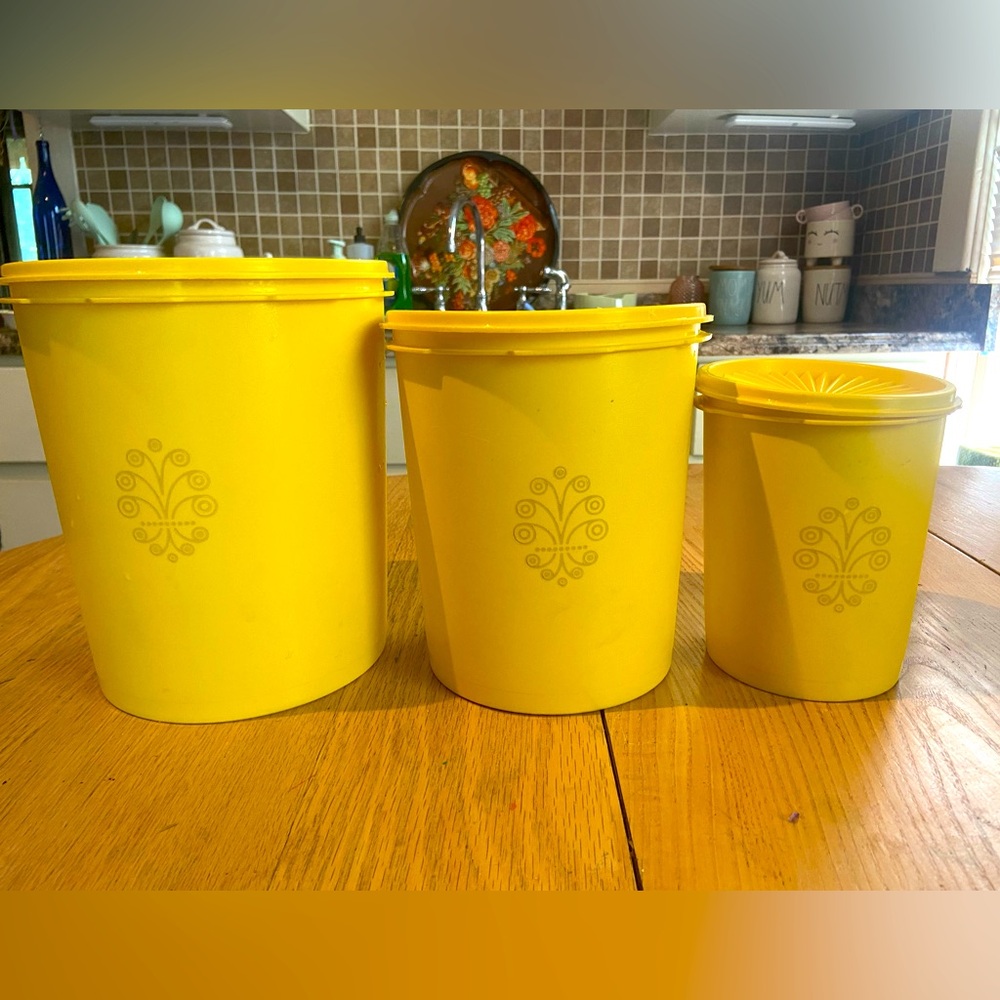 Set of 3 yellow Tupperware canisters